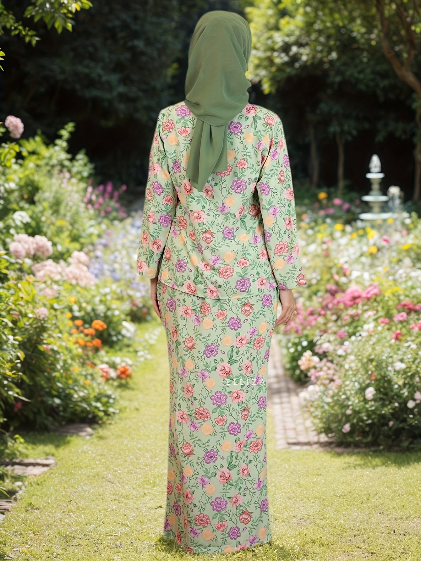 Elegant Dignified Floral Print Women Top and Skirt 2PCS Set
